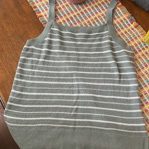 Gap Sweater Tank (L)